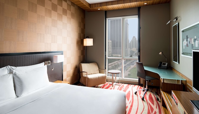 Radisson Blu Hotel, Dubai Media City - Premium Room