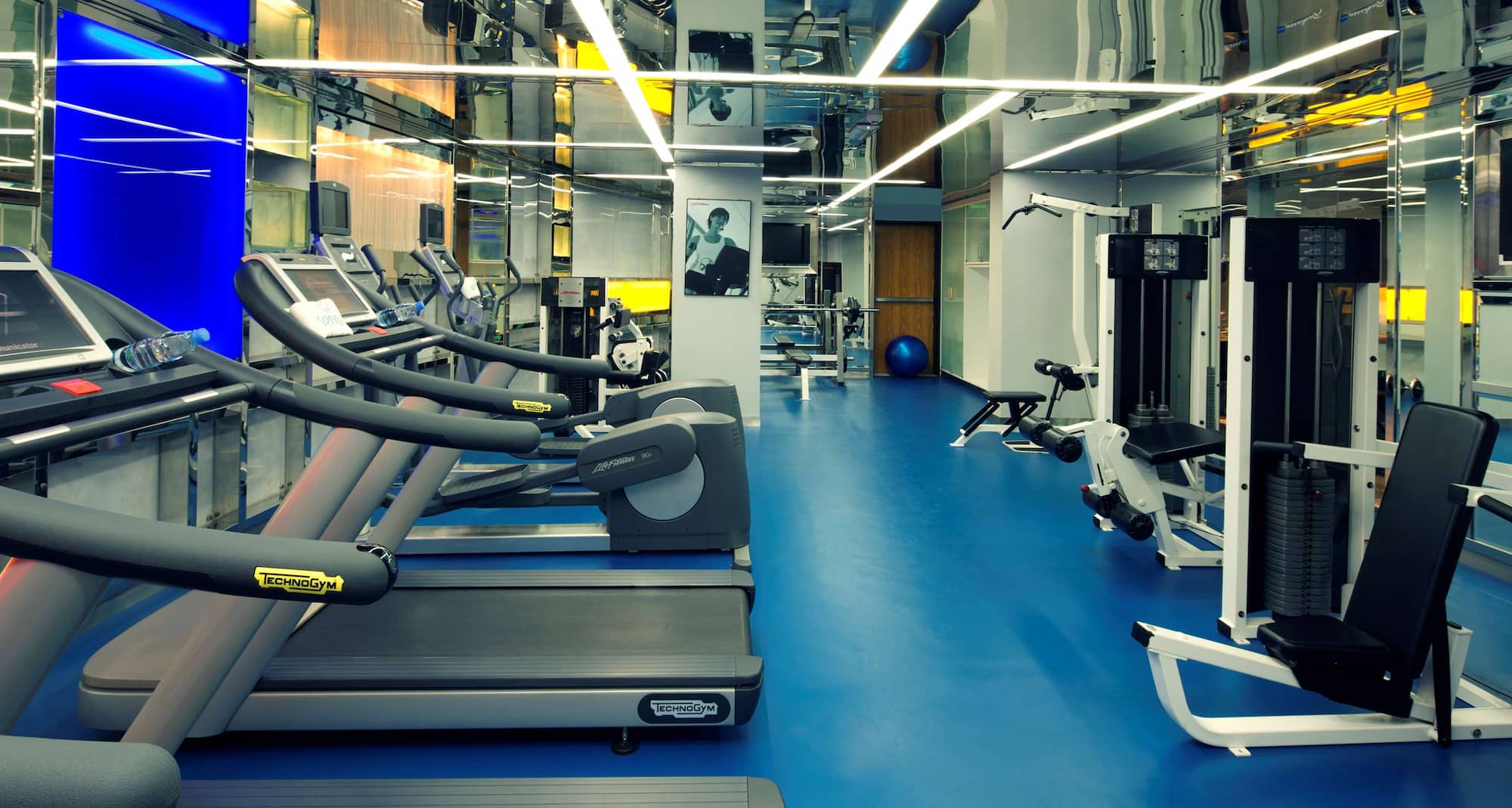 Radisson Blu Hotel, Dubai Media City - Senso Gym