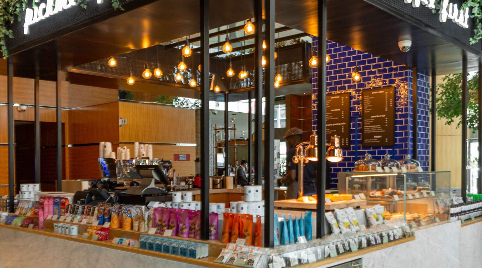 Radisson Blu Hotel, Dubai Media City - Jones the Grocer