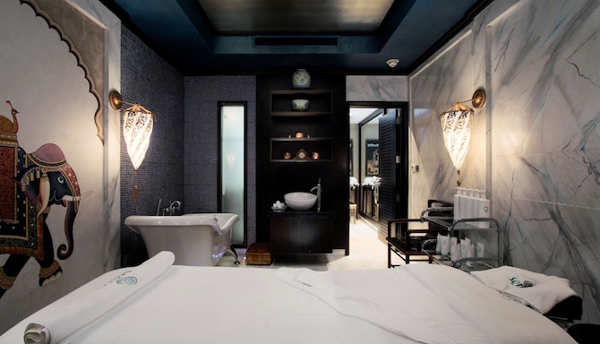 Radisson Blu Hotel, Dubai Media City - Senso Spa Treatment Room