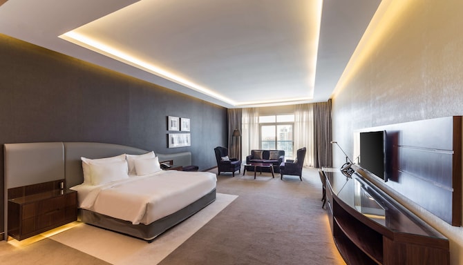 Radisson Blu Hotel, Dubai Waterfront - Family Room