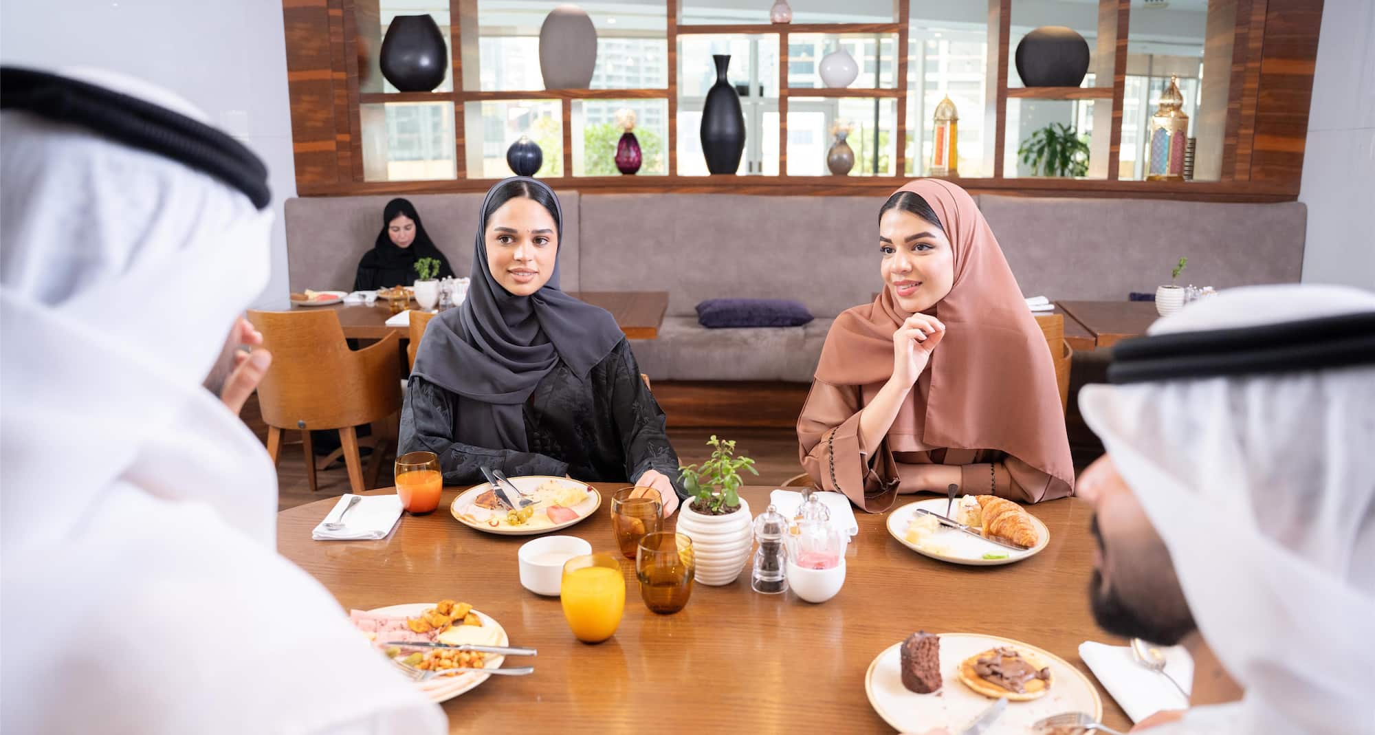 Radisson Blu Hotel, Dubai Waterfront - The Larder