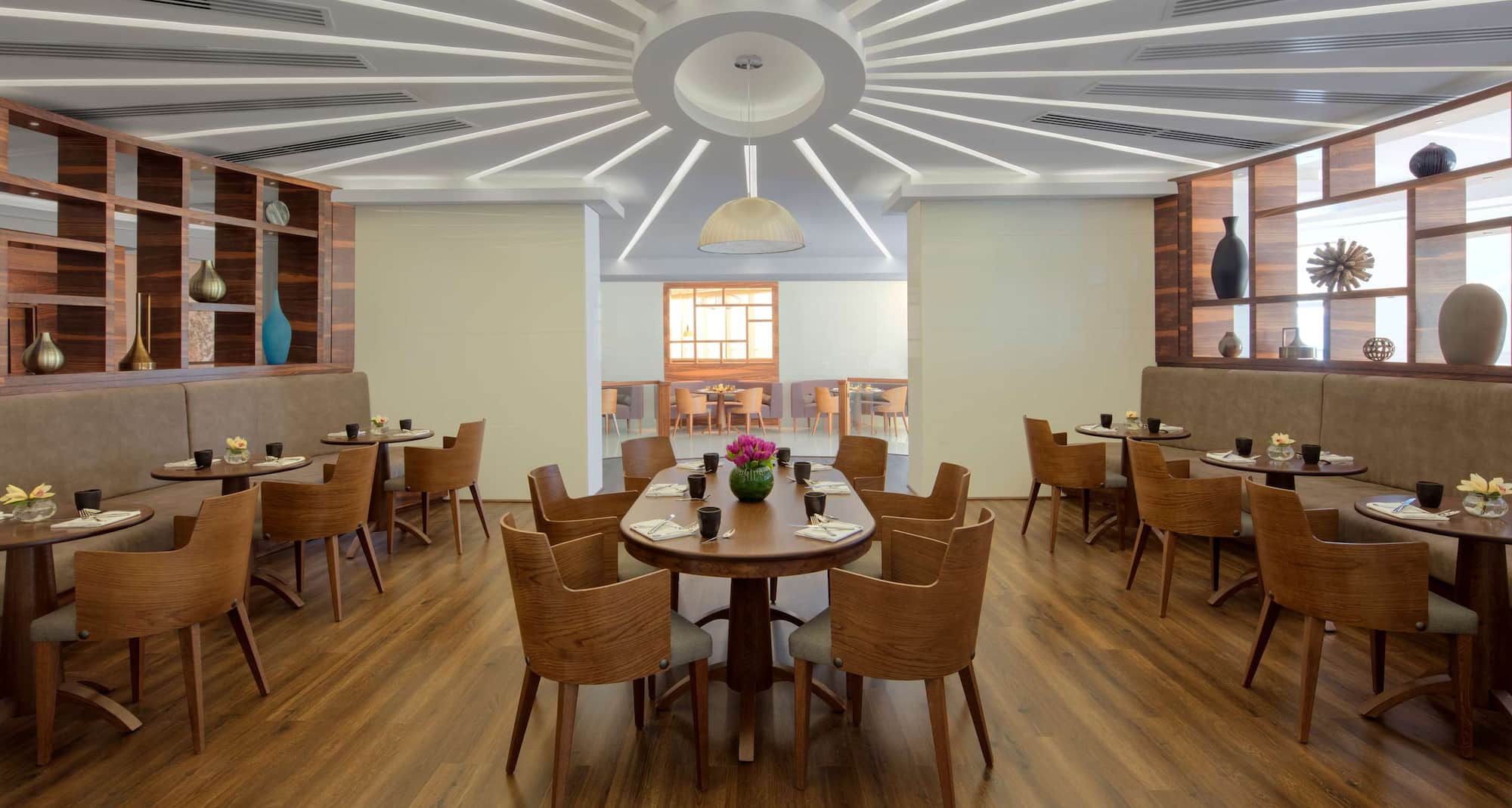 Radisson Blu Hotel, Dubai Waterfront - Restaurant Larder