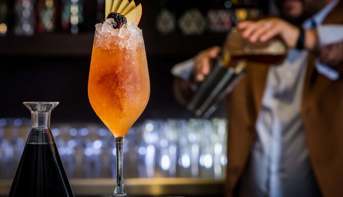 Radisson Blu Hotel, Dubai Waterfront - Restaurant