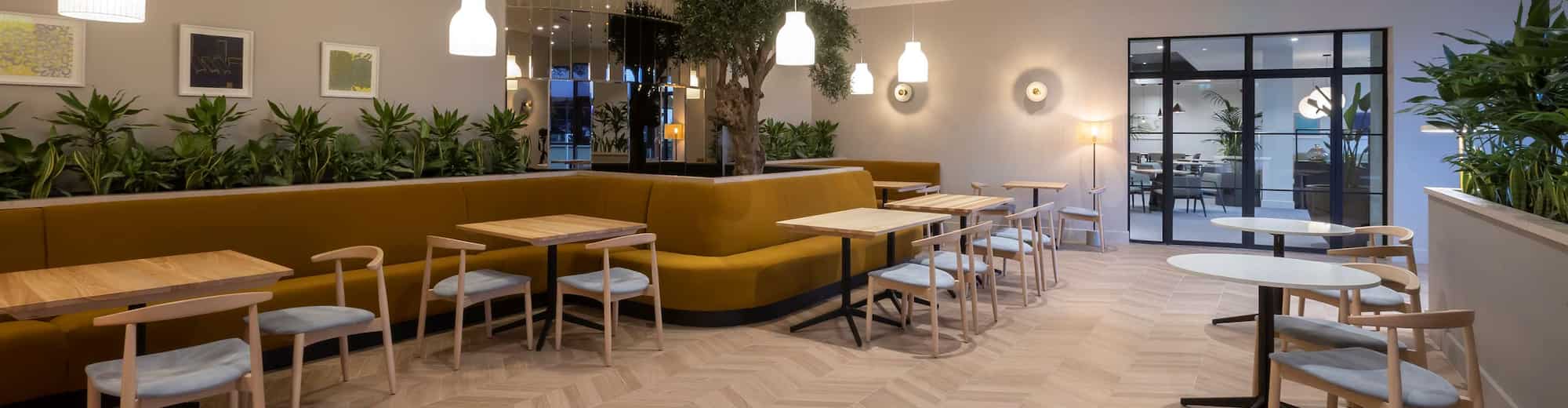 Radisson Blu Hotel, Dublin Airport - The Green Room