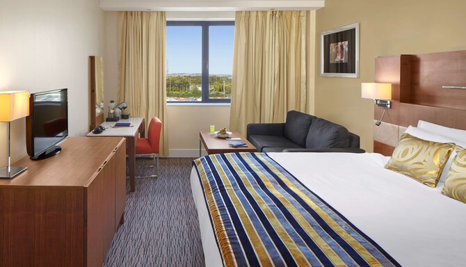 Radisson Blu Hotel, Dublin Airport - Standard Room