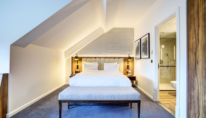 Radisson Blu Hotel, Durham - Premium Room - River View
