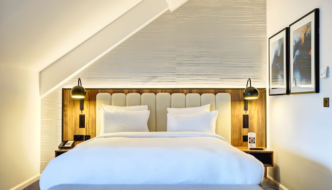 Radisson Blu Hotel, Durham - Premium Room - River View