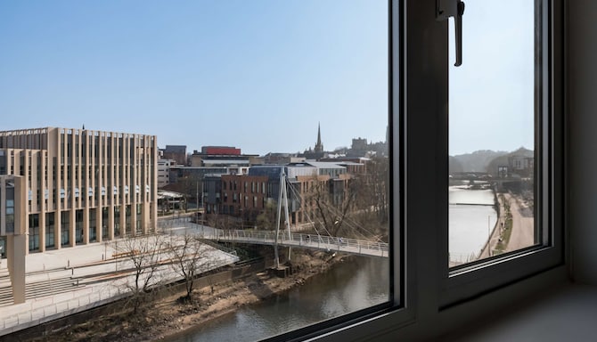 Radisson Blu Hotel, Durham - River view