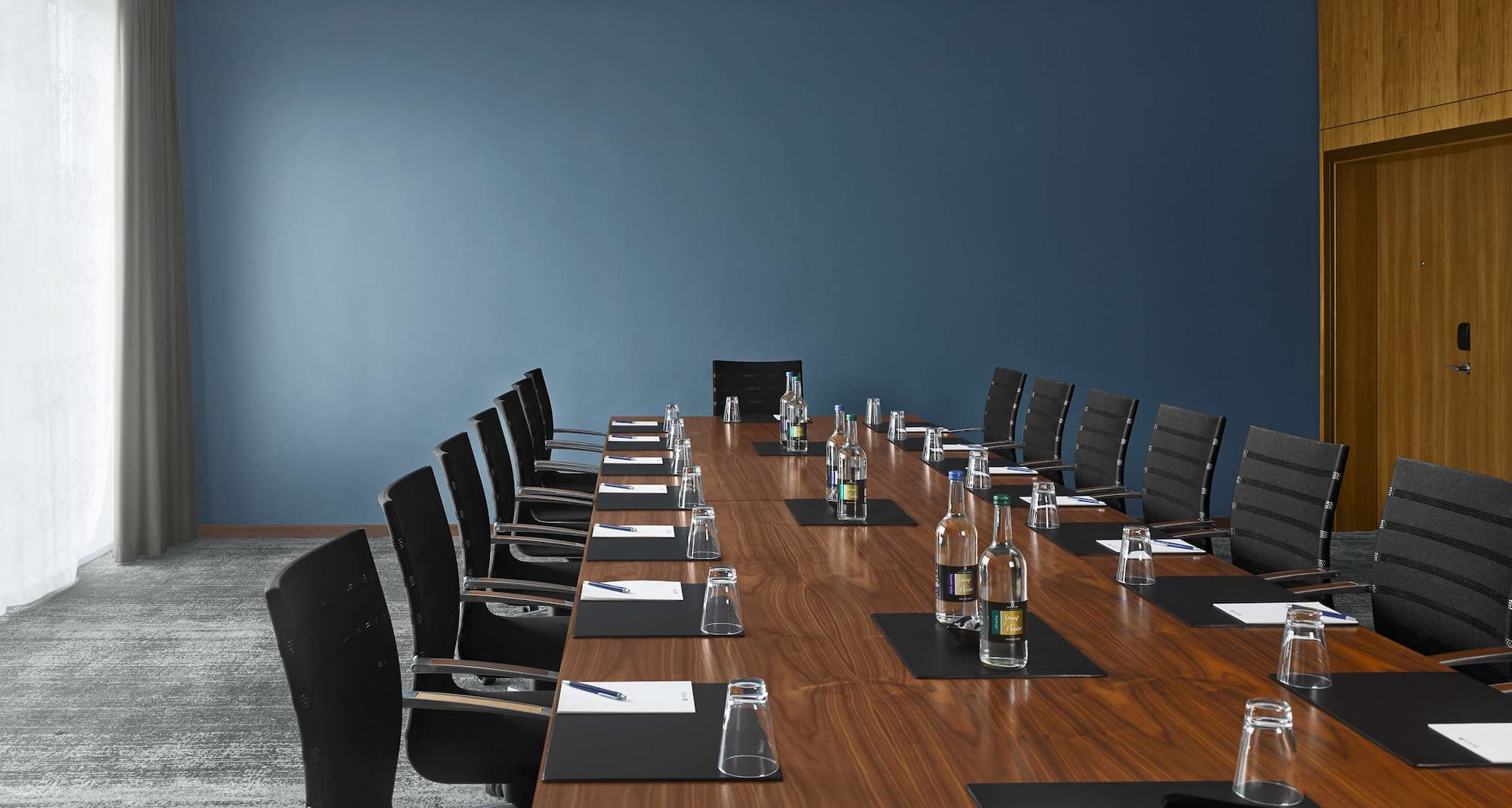 Radisson Blu Hotel, East Midlands Airport - Meeting room