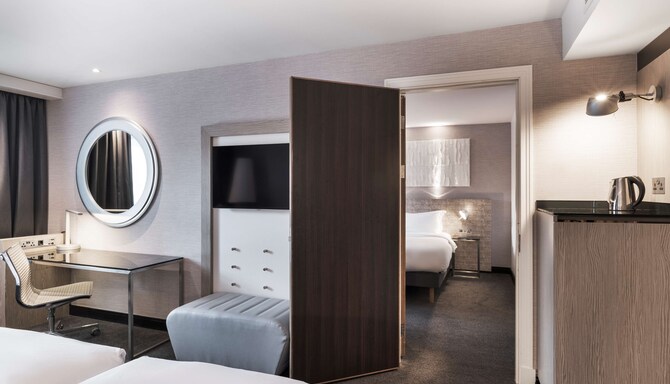 Edinburgh 4 Star Hotel in Old Town | Radisson Blu Hotel