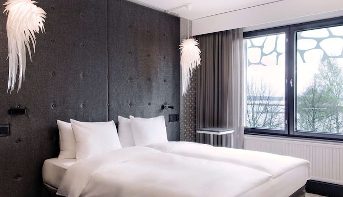 Radisson Blu Hotel, Espoo - Junior suite bedroom