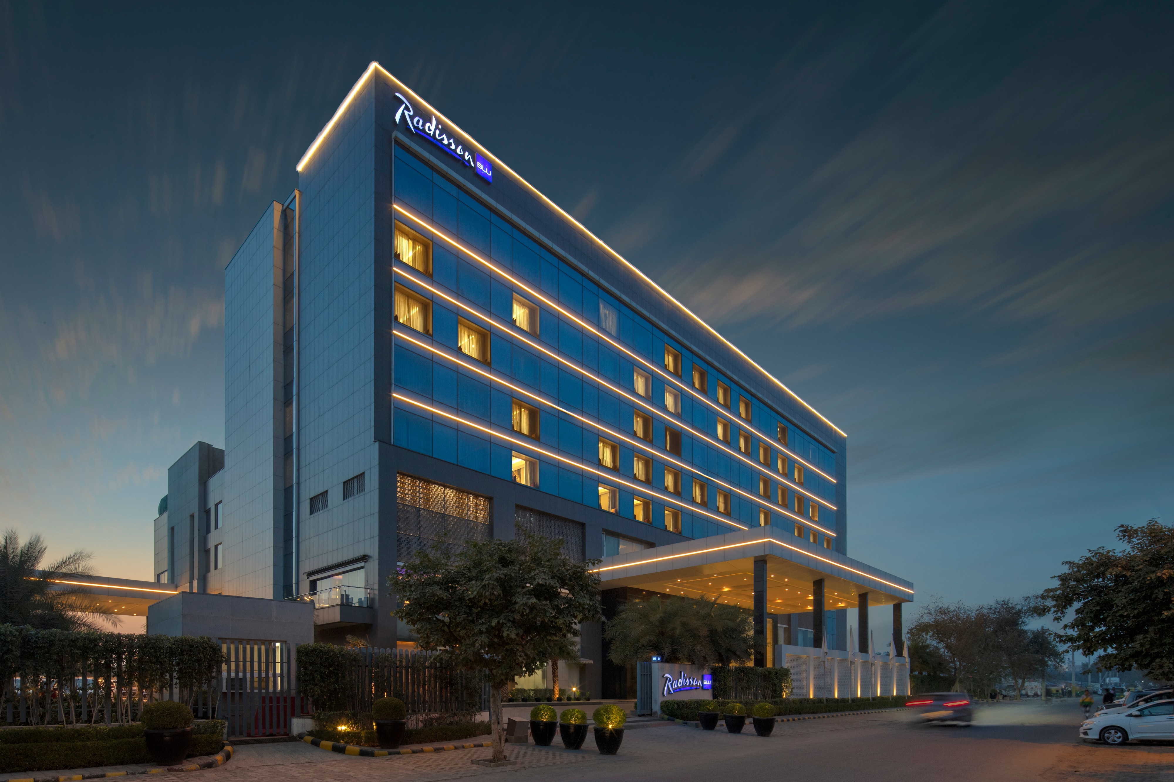 Radisson Blu Hotel, Faridabad - Hotel Video