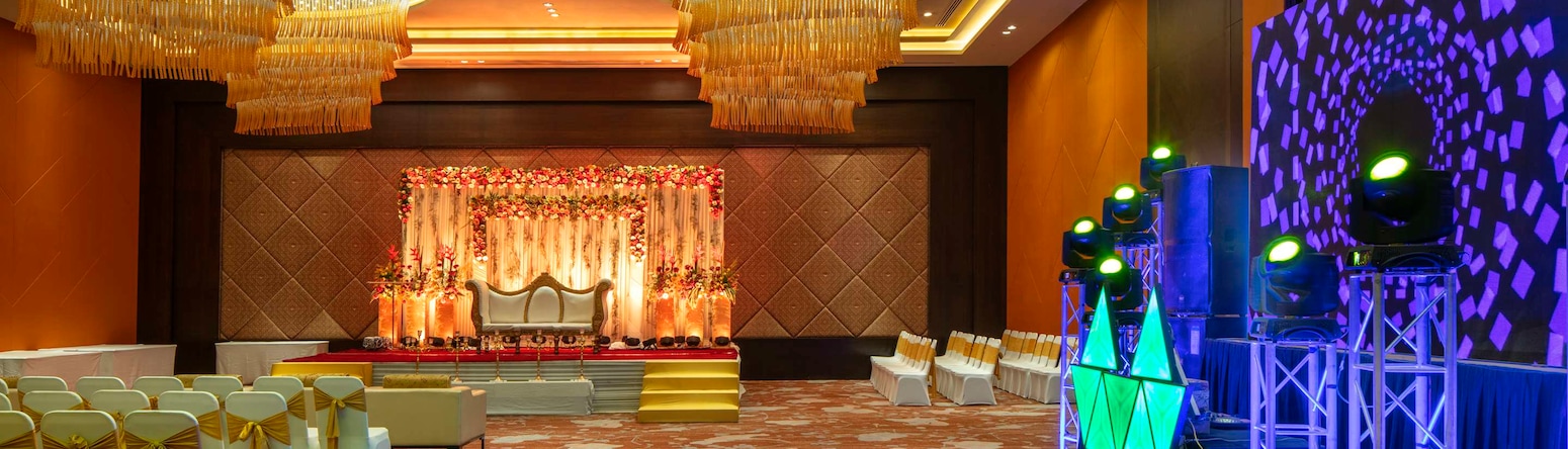 Radisson Blu Hotel, Faridabad - Ballroom Decor
