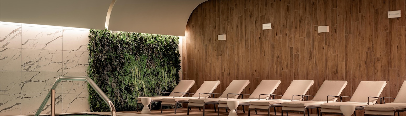 Radisson Blu Hotel, Florence - Indoor swimming pool