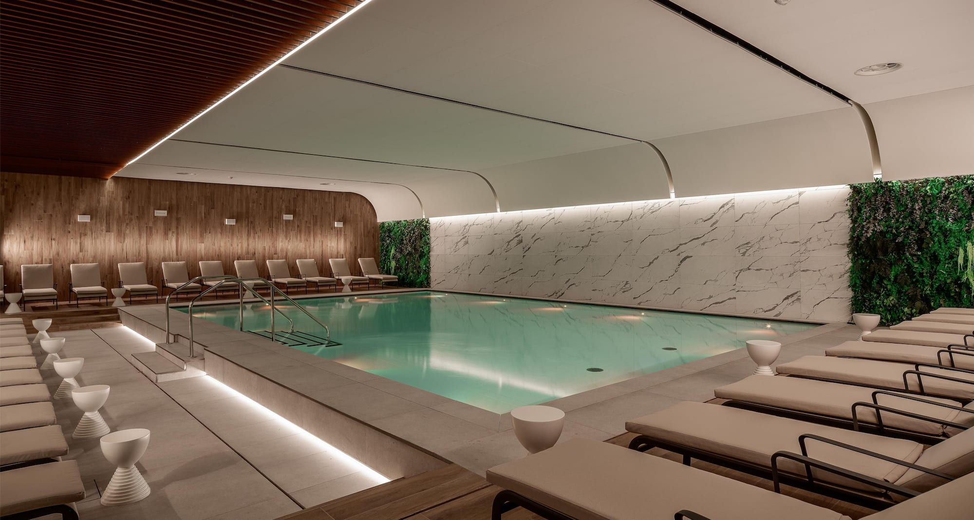 Radisson Blu Hotel, Florence - Indoor swimming pool