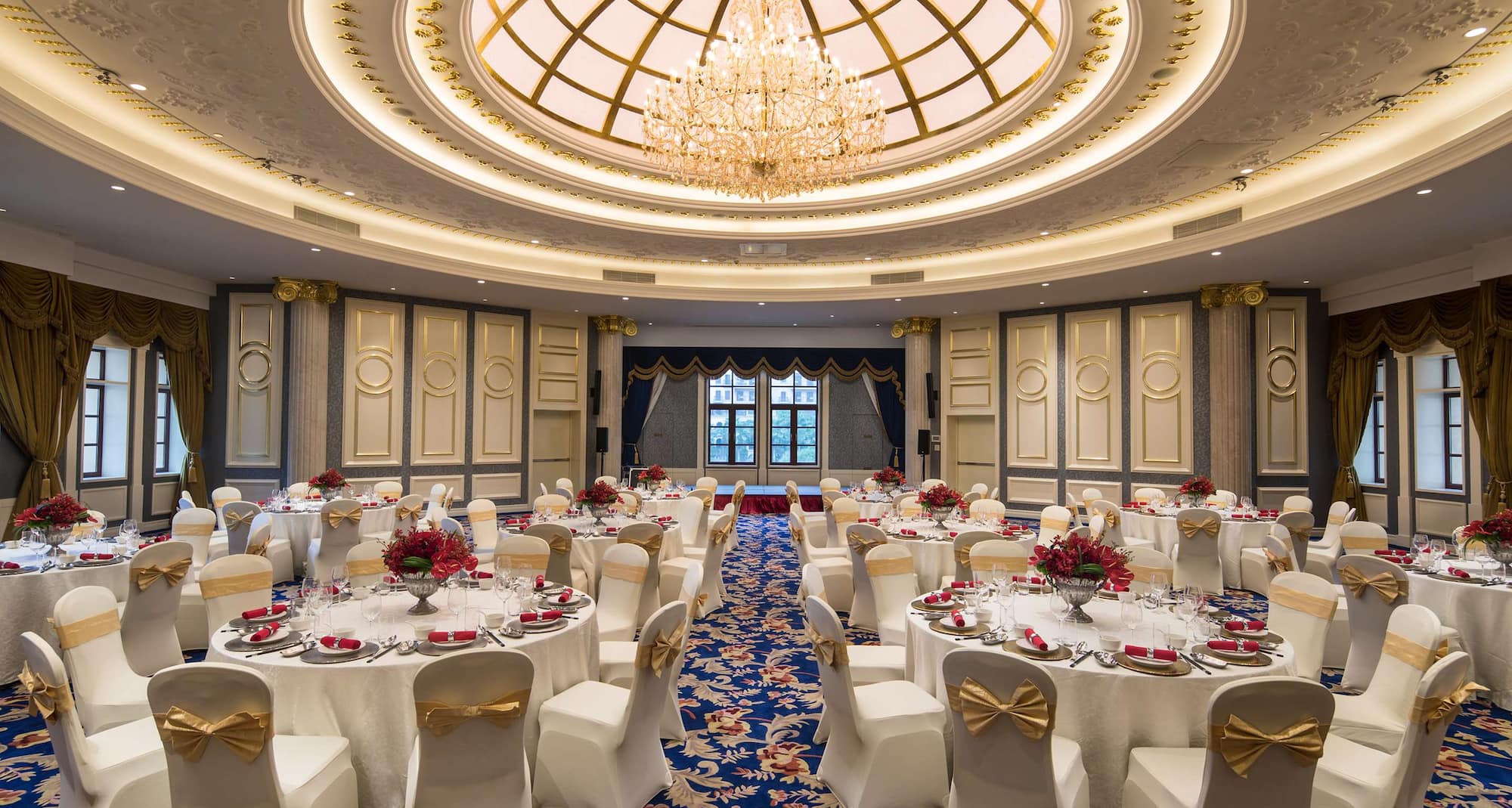 Radisson Blu Forest Manor Shanghai Hongqiao - The Dome