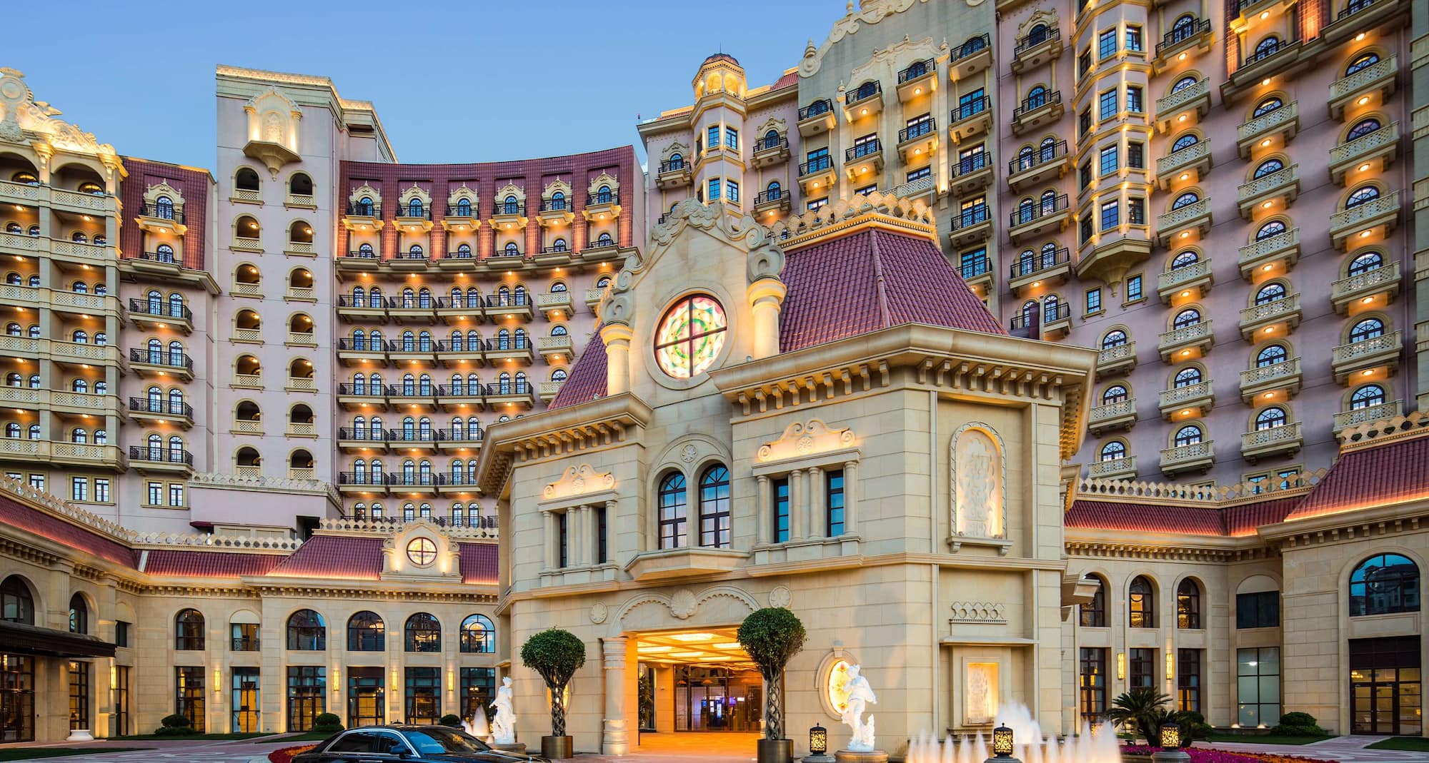Radisson Blu Hotel, Forest Manor Shanghai Hongqiao - Exterior