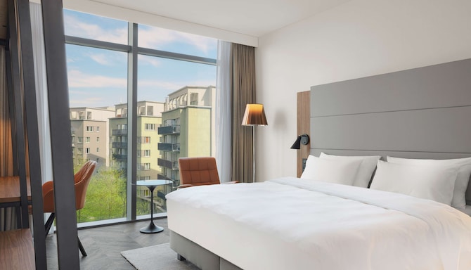 Radisson Blu Hotel, Frankfurt - Gastenkamer