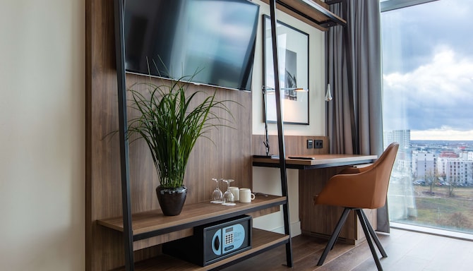 Radisson Blu Hotel, Frankfurt - Guest room