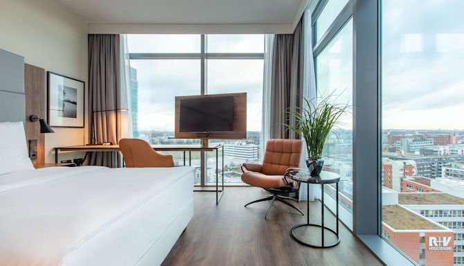 Radisson Blu Hotel, Frankfurt - Guest room