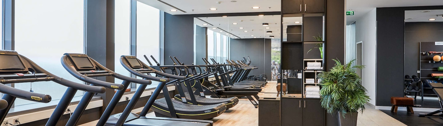 Radisson Blu Hotel, Frankfurt - Gym