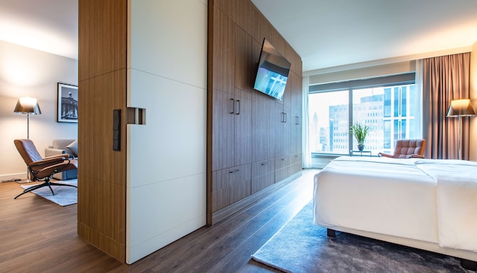 Radisson Blu Hotel, Frankfurt - Guest room