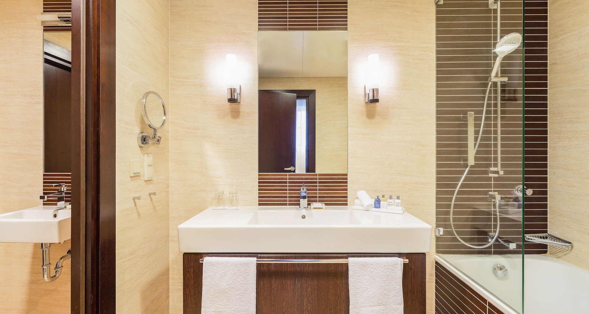 Radisson Blu Hotel, Gdańsk - Guest room bathroom