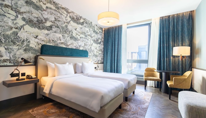 Radisson Blu Hotel, Glasgow - Standard Room with twin beds
