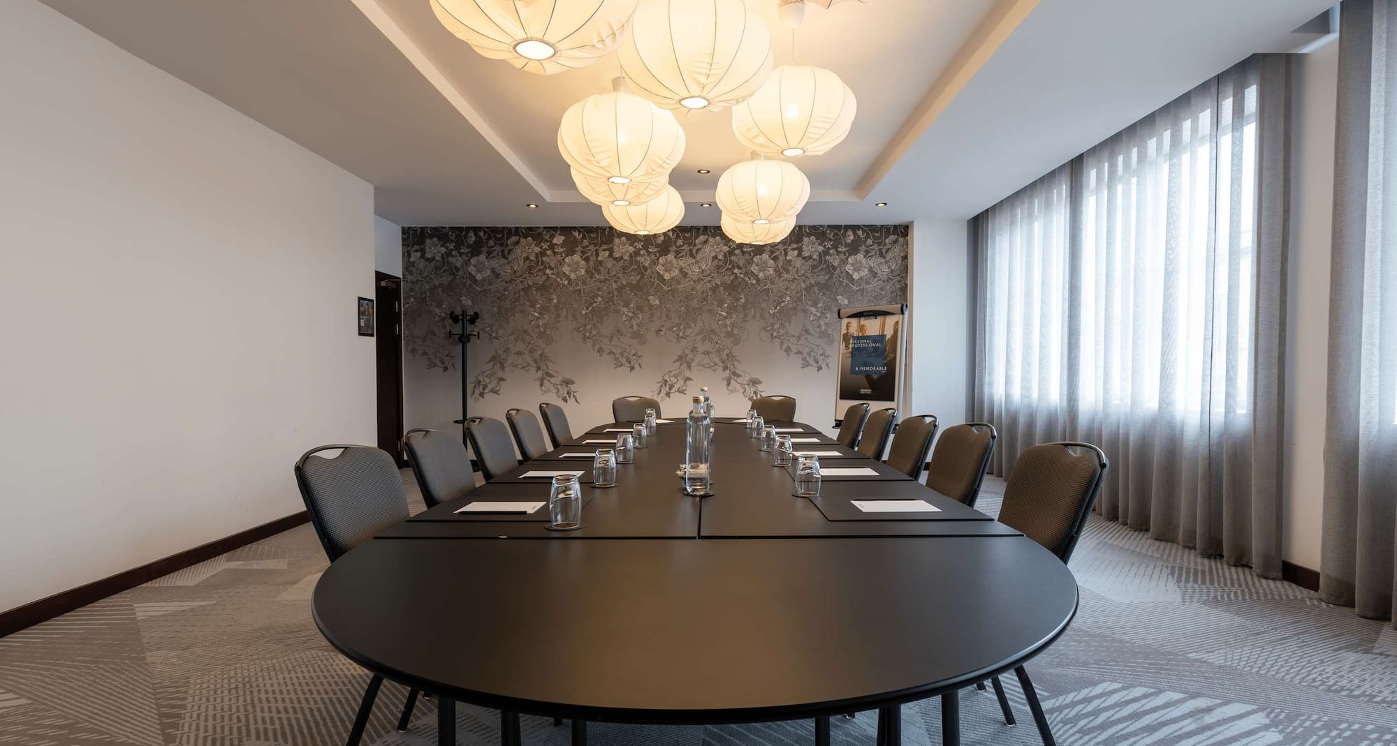 Radisson Blu Hotel, Glasgow - Meeting Room 5 Boardroom