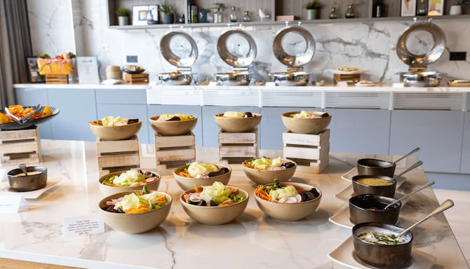 Radisson Blu Hotel, Glasgow - Meetings and Events Pantry Lunch