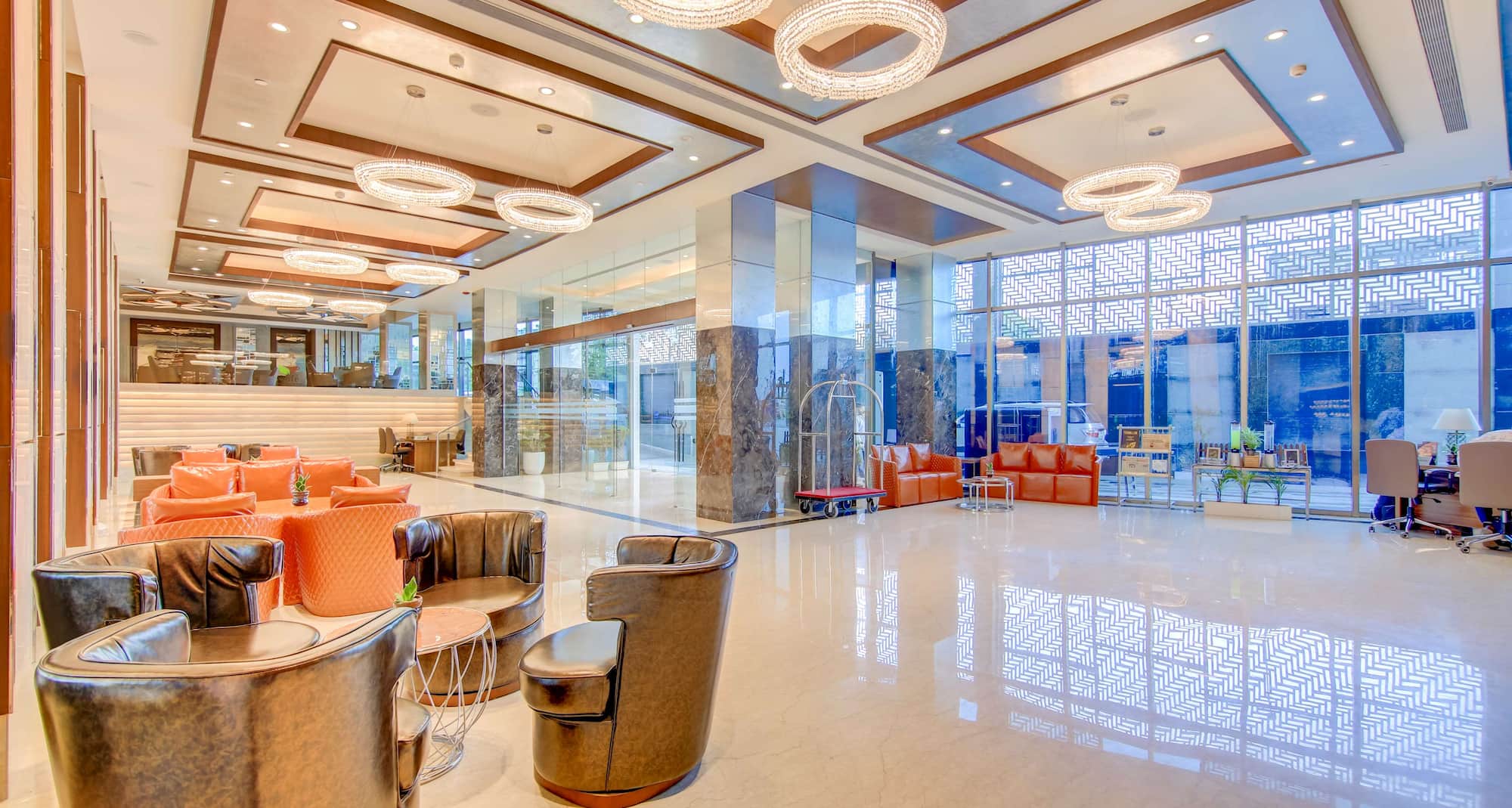 Radisson Blu Hotel, Gorakhpur - Lobby
