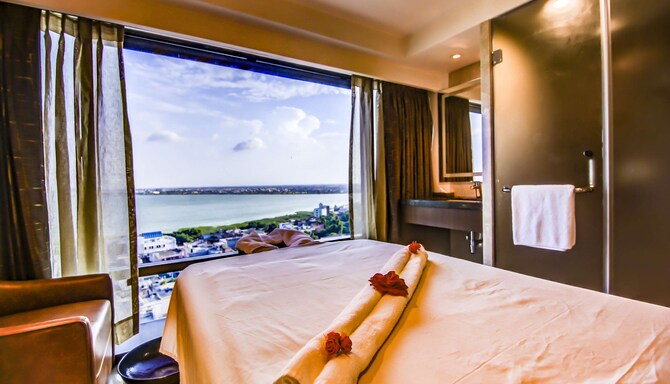 Radisson Blu Hotel, Gorakhpur - Therapy Room