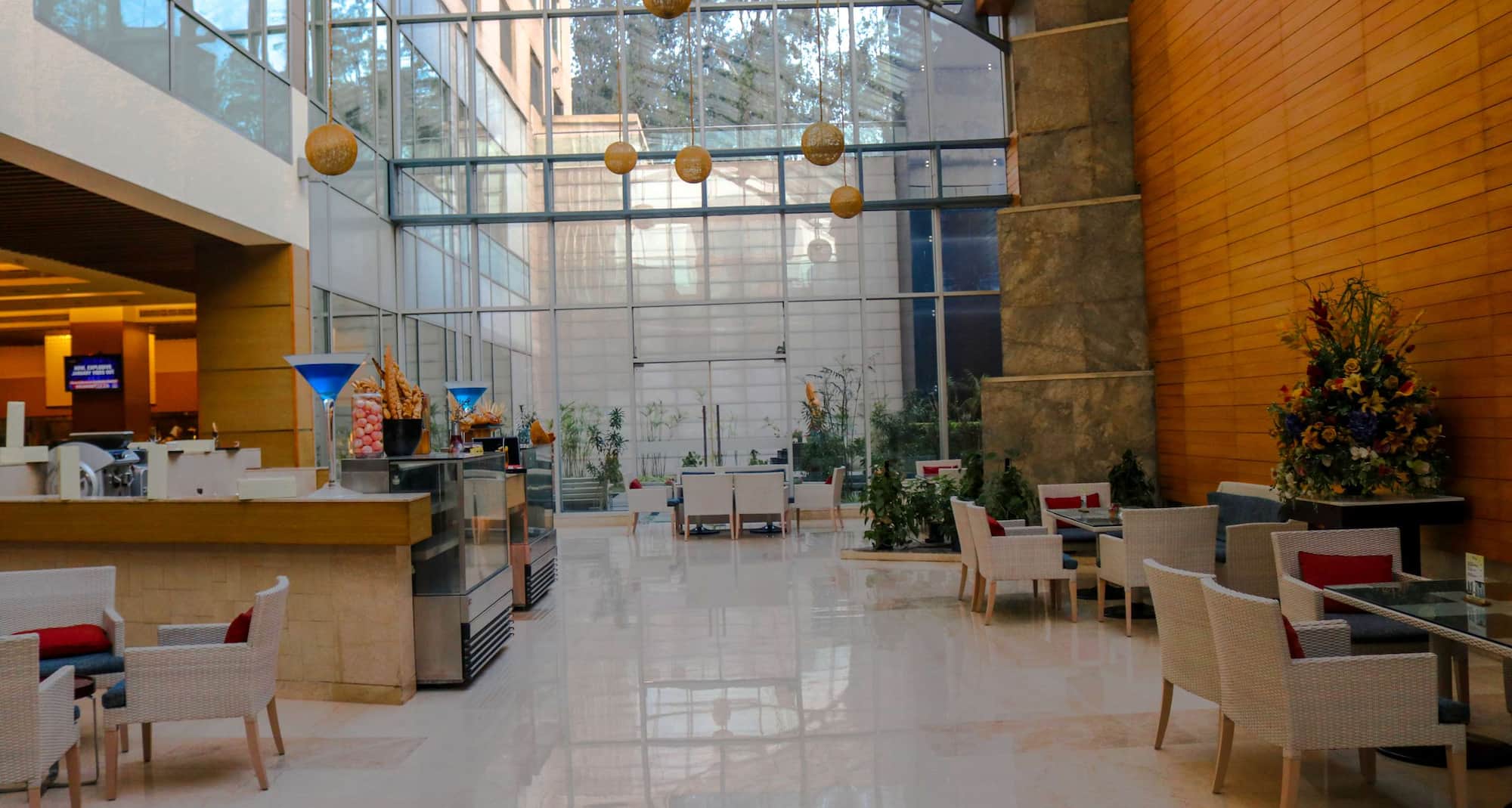 Contact the Radisson Blu Hotel Greater Noida | Radisson Hotels