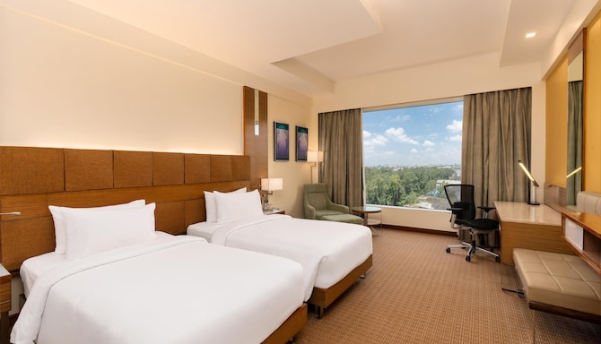 Radisson Blu Hotel, Greater Noida - Business Twin Bedroom