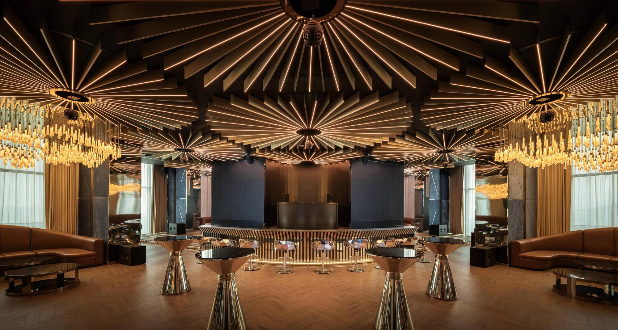 Radisson Blu Hotel, Ha Long Bay - Captain Lounge