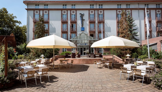 Radisson Blu Hotel, Halle-Merseburg - Außenansicht