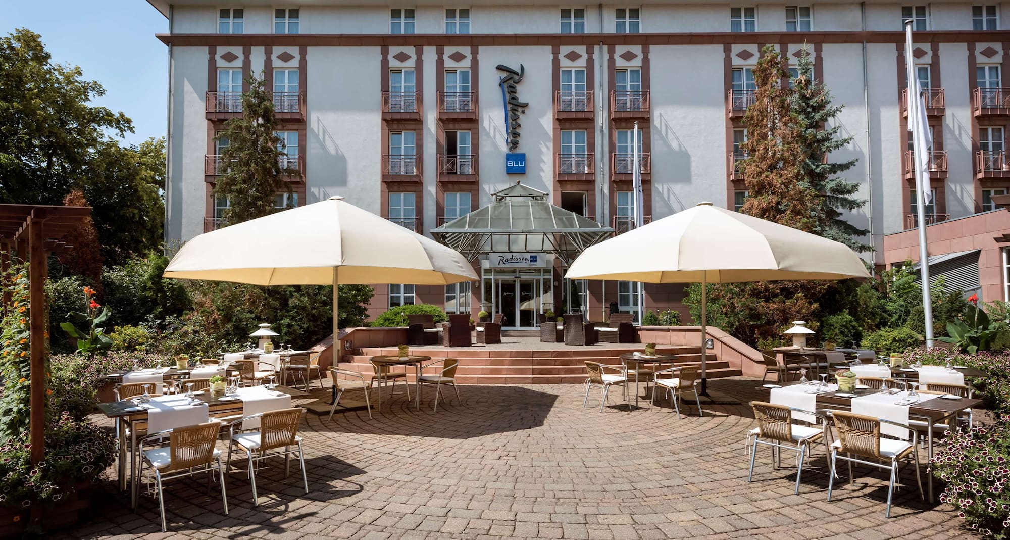 Radisson Blu Hotel, Halle-Merseburg - Außenansicht