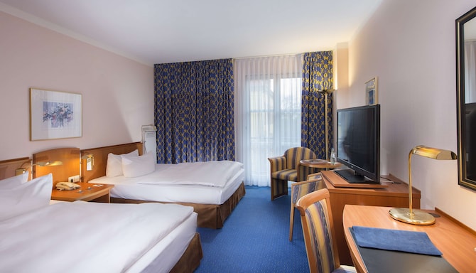 Radisson Blu Hotel, Halle-Merseburg - Standard Guest Room Twin beds