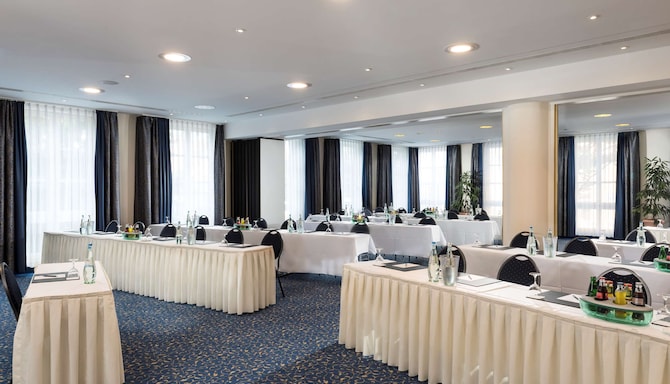 von Basedow + von Trotha