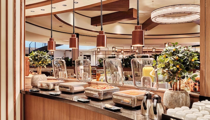 Radisson Blu Hotel, Hamburg Airport - Breakfast Buffet