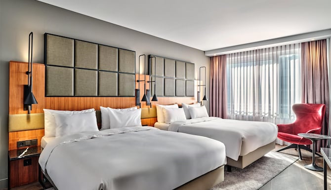 Radisson Blu Hotel, Hamburg Airport - Chambres / Logements