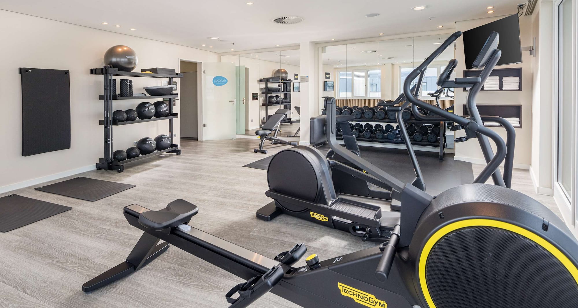Radisson Blu Hotel, Hamburg Airport - Salle de fitness