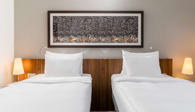 Radisson Blu Hotel, Hamburg - Guest room