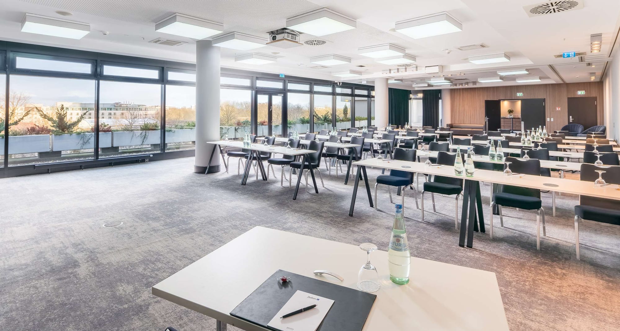 Radisson Blu Hotel, Hamburg - Sydney