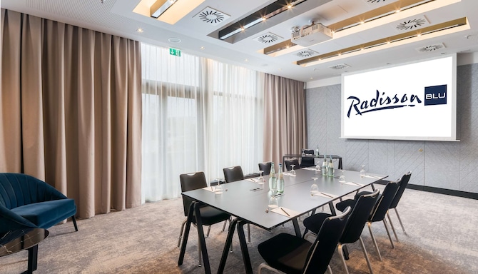 Radisson Blu Hotel, Hamburg - Moskau