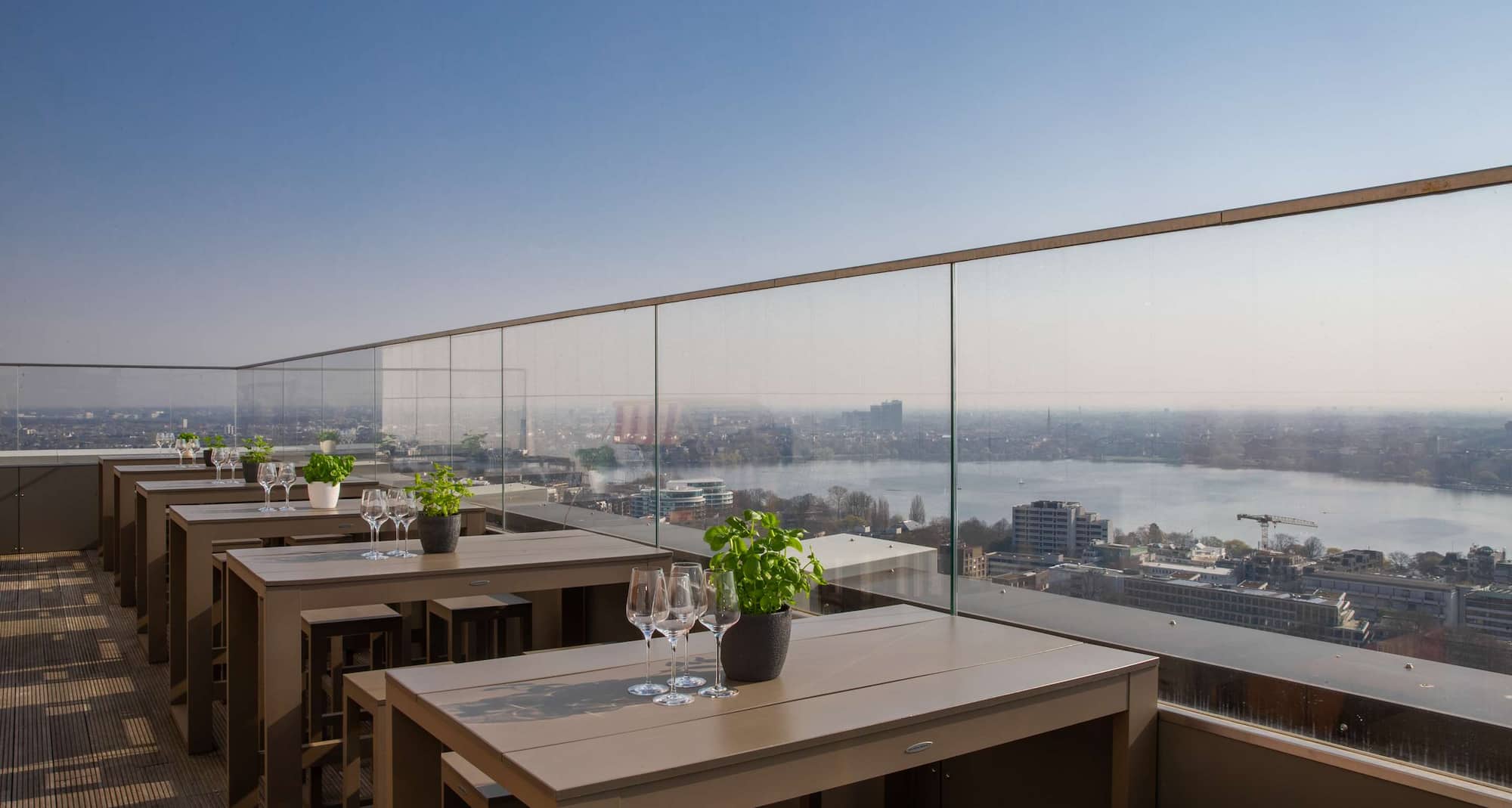 Radisson Blu Hotel, Hamburg - Weinbar 26