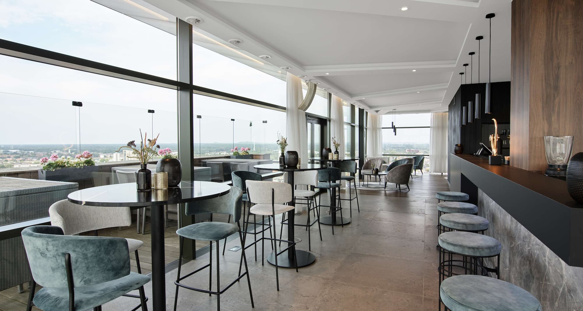 Radisson Blu Hotel, Hasselt - Bon'Air rooftop bar