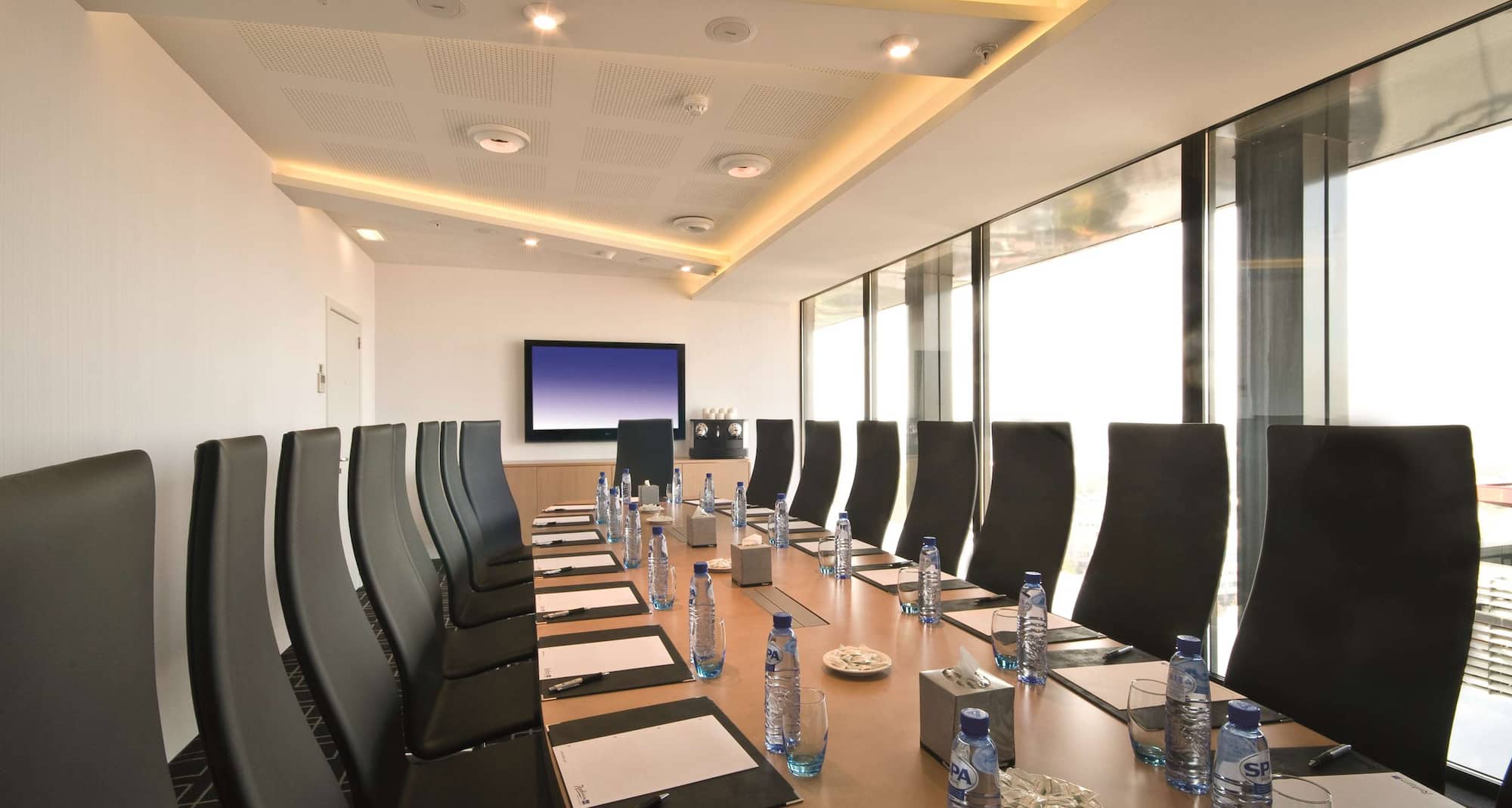 Radisson Blu Hotel, Hasselt - Meeting Room Ellipse Shaped Table