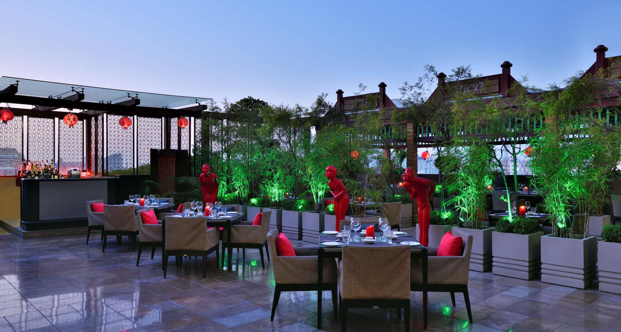 Radisson Blu Hotel Indore - Ni Hao